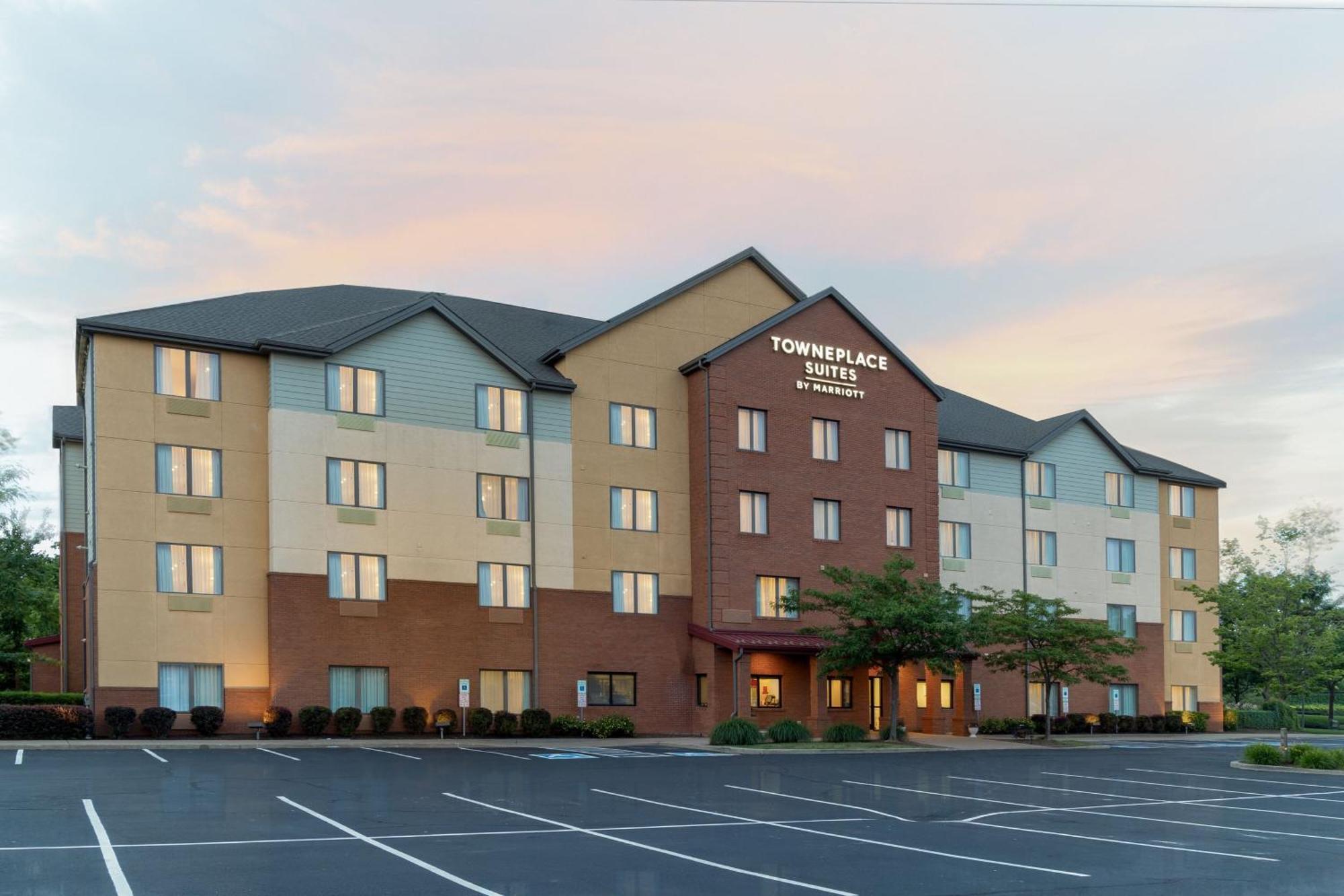 Towneplace Suites By Marriott Erie Kearsarge Екстер'єр фото