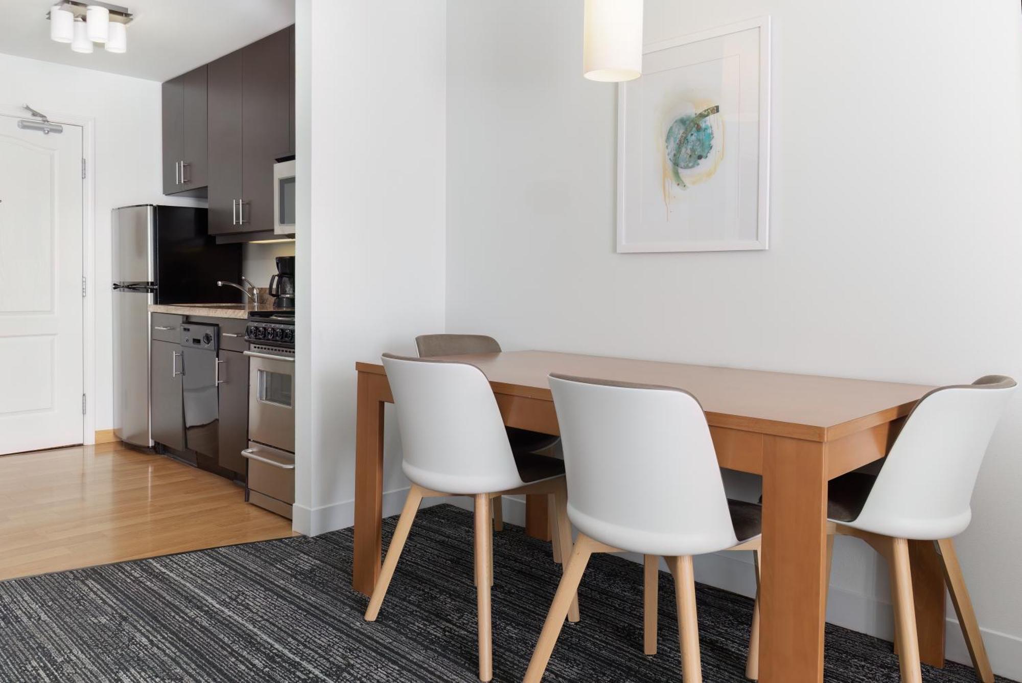 Towneplace Suites By Marriott Erie Kearsarge Екстер'єр фото