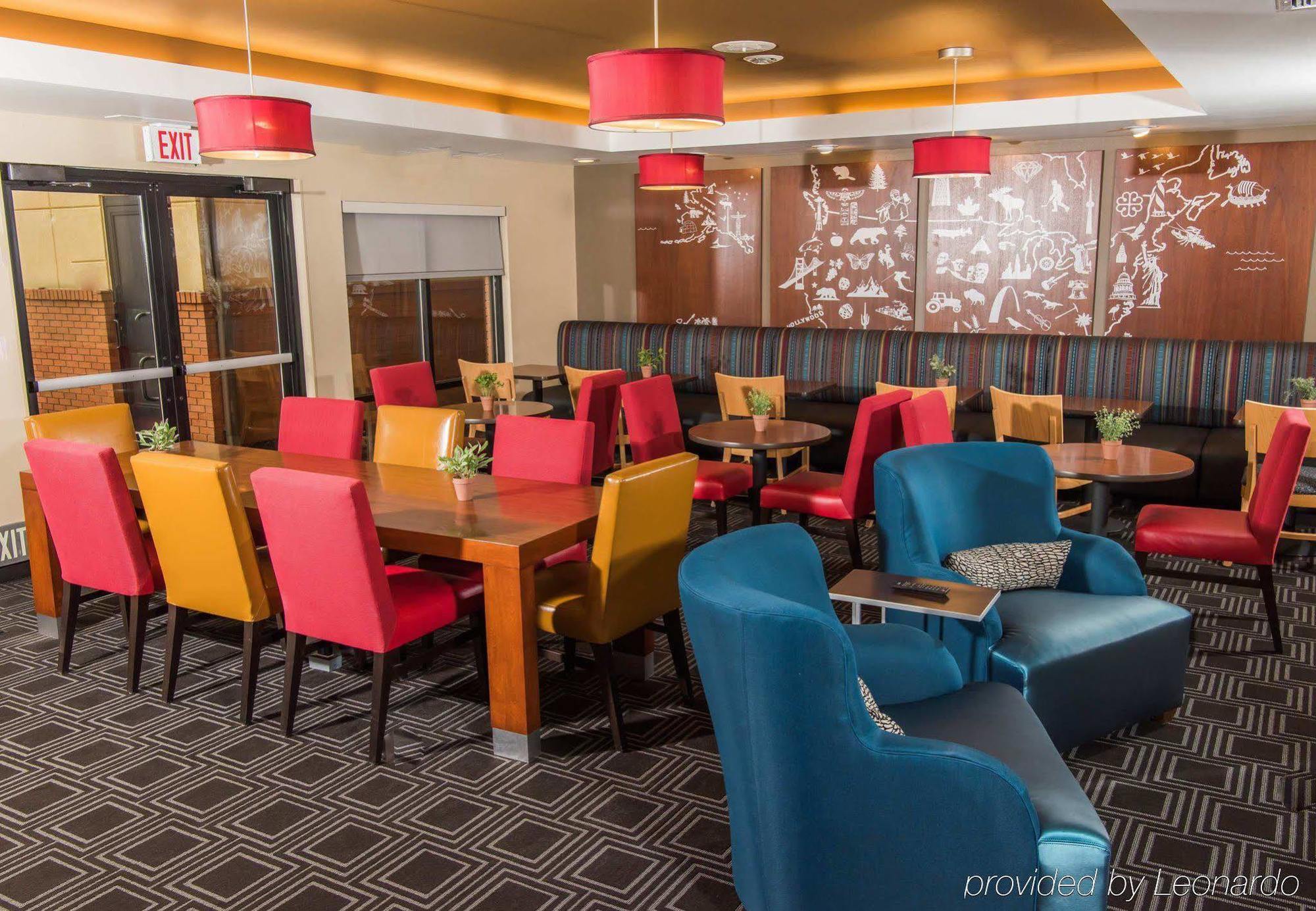 Towneplace Suites By Marriott Erie Kearsarge Екстер'єр фото